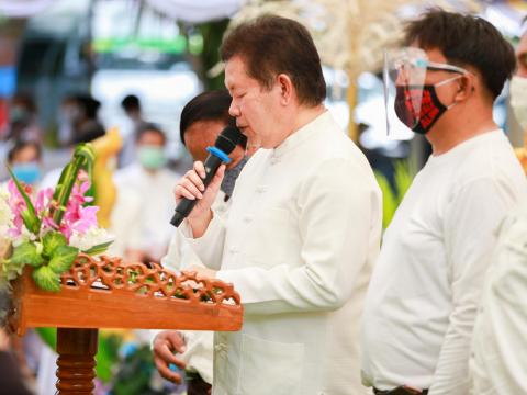 หล่อเทียนพรรษา