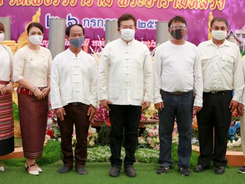 หล่อเทียนพรรษา
