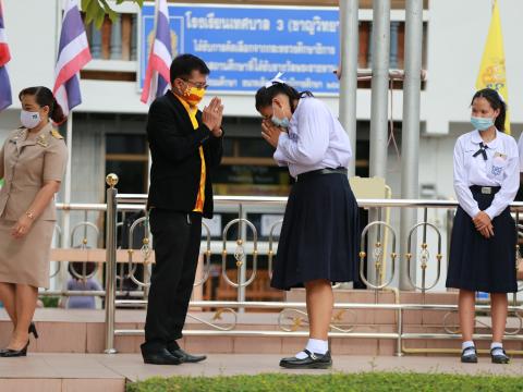 ติดปลอกแขนสภานักเรียนชุดใหม่ ประจำปี 2563