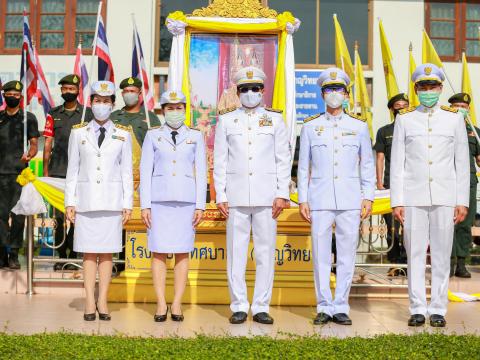 วันเฉลิมพระชนมพรรษา ร.10