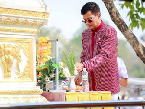 ต้อนรับ ดร.วรวุฒิ แสงนาก