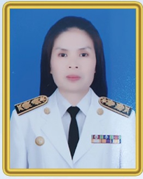 นางสาวเบญจกันย์ จันทร์ทักษ์