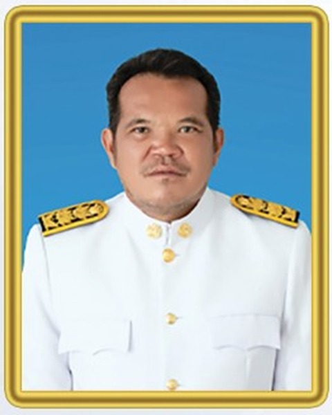 นายอานนท์ เจริญสุข
