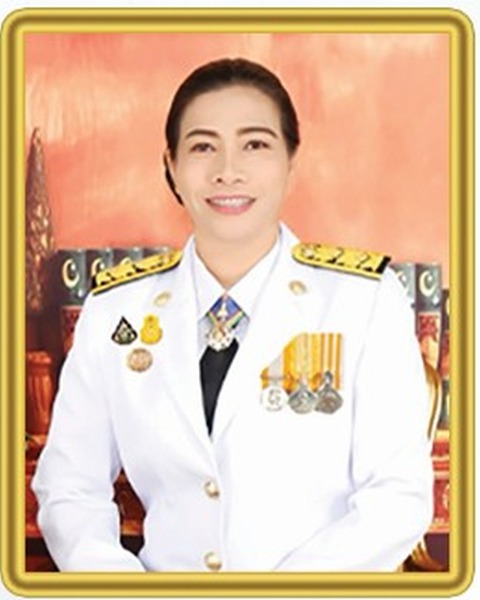 นางสาวสุจินดา ทรัพย์สุนทร