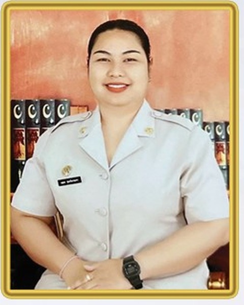 นางสาวมนกุล บุญศรีธรรมมา