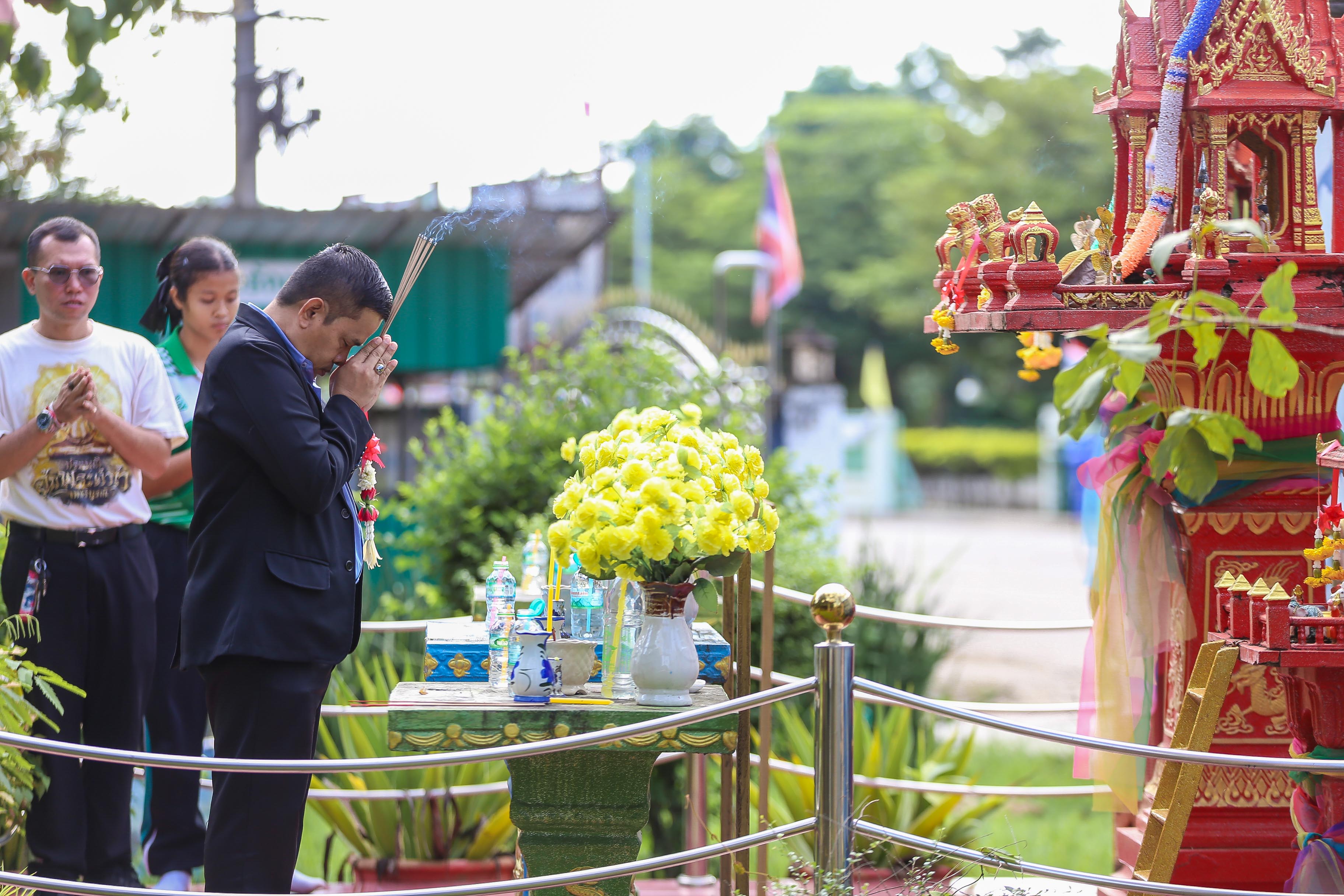 ต้อนรับรองผู้อำนวยการสถานศึกษา