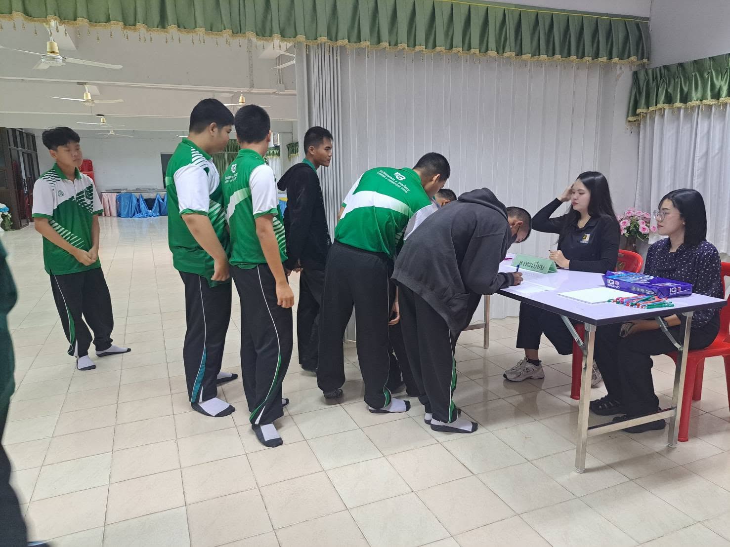 "โครงการเยาวชนไทยรู้ทันภัยออนไลน์"